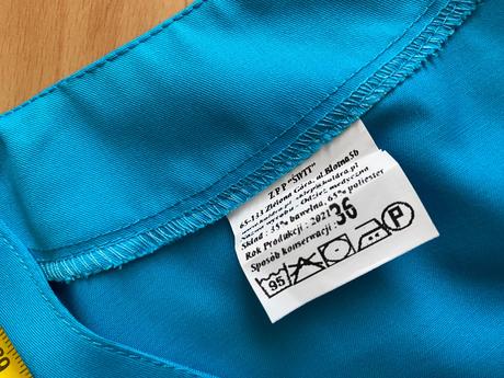 Zdravotnícka blúza a sukňa, s