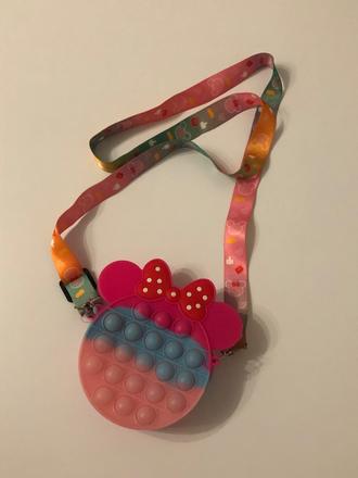 Pop it kabelka minnie, 