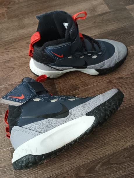 Členkové tenisky, nike,31