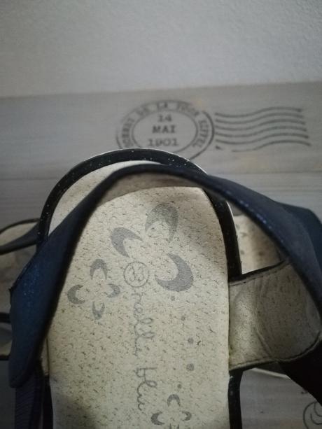 Nasúvacie modré sandálky, nelli blu,33