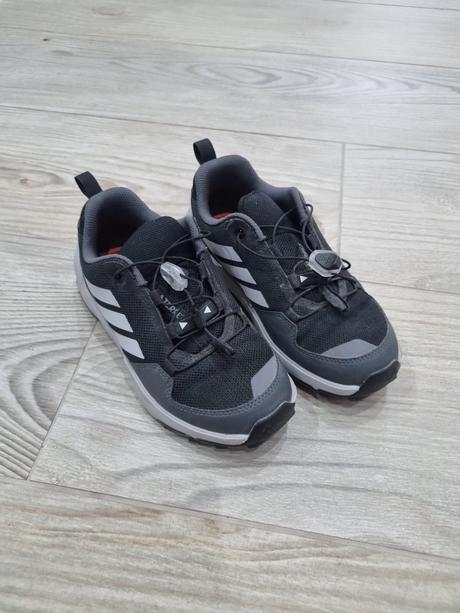 Turisticke adidas terex 32, adidas,32