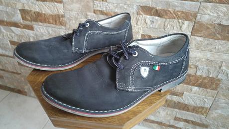 Chlapčenské alebo pánske topánky, 40