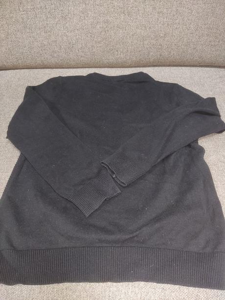 Čierny svetrík, f&f,140