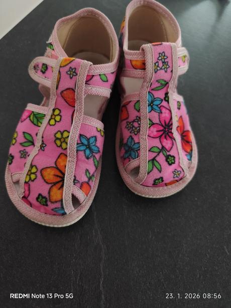 Manik papuče ako nové, manik,28