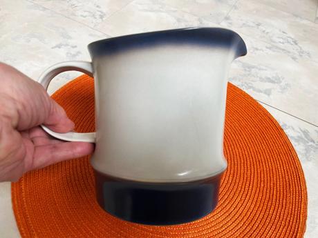 Keramický džbán na  varešky, 