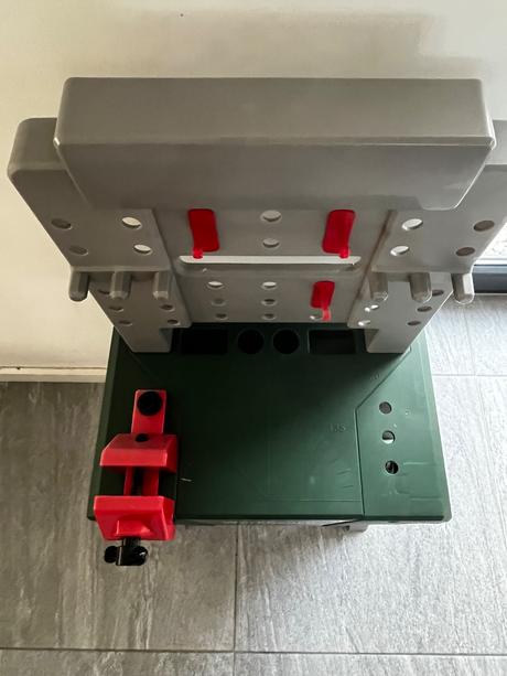 Pracovny stol bosch, 