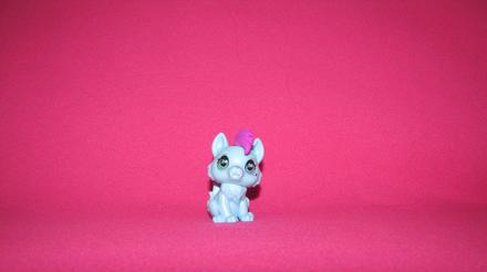 Mattel cave club zvieratko, 