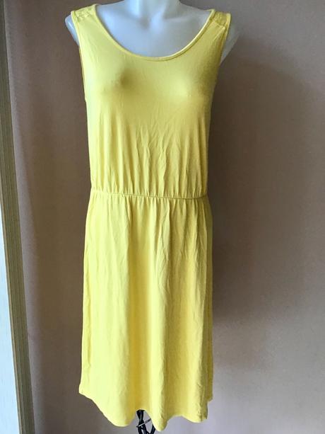 Šaty s čipkou /22a, c&a,40