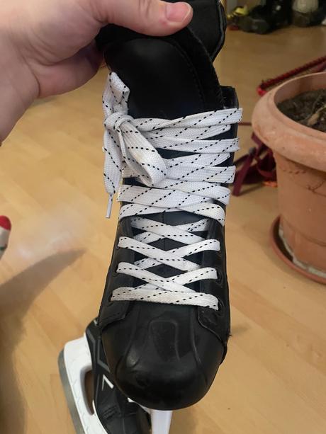 Detske korcule, crowned,37