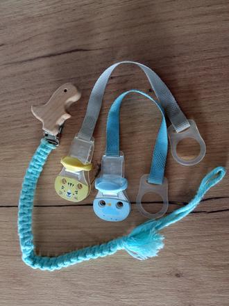 Šnúrky makrame na dudlik cumlík dino, dm, 