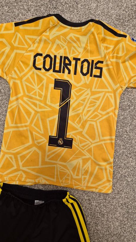 Dres courtois 140, 140