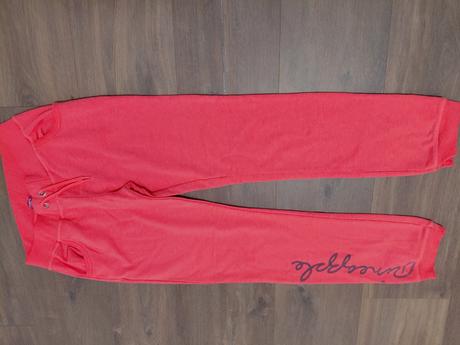 Teplaky, 164
