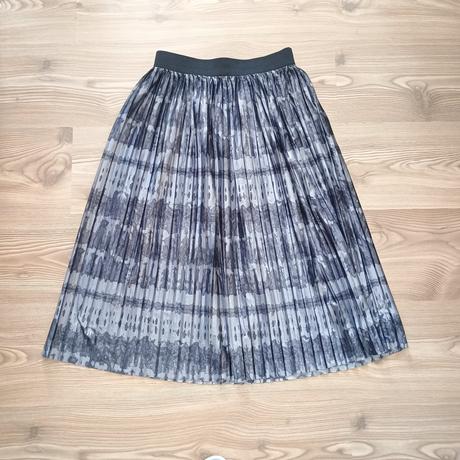 Batikovaná sukňa tesne pod kolená značka jdy, xs, xs
