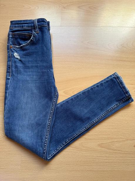 Rifle značky bershka, bershka,s