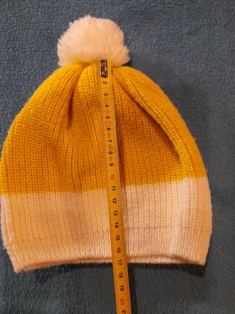 Čiapka so zajačikom, 98