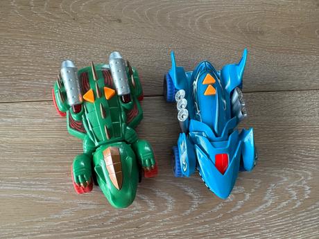 Autá monster minis, 