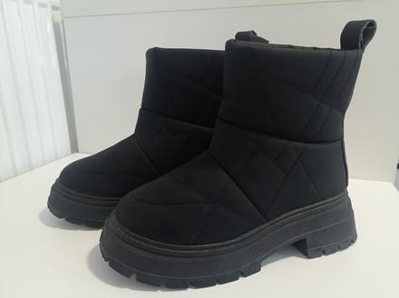 Dievčenské čižmy, 37