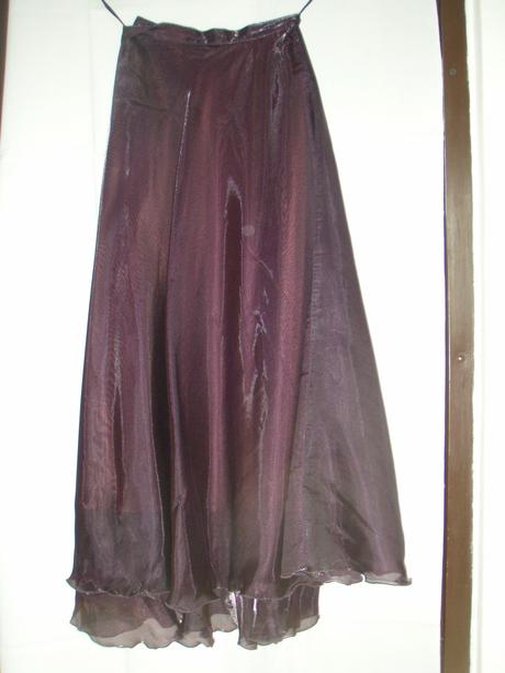 Fialové spoločenské šaty - dvojdielne, 38