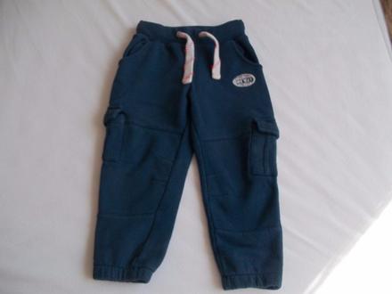 Tepláky - f&f - 2-3 roky (98), f&f,92