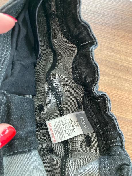 Skinny s flitrami top stav, next,140