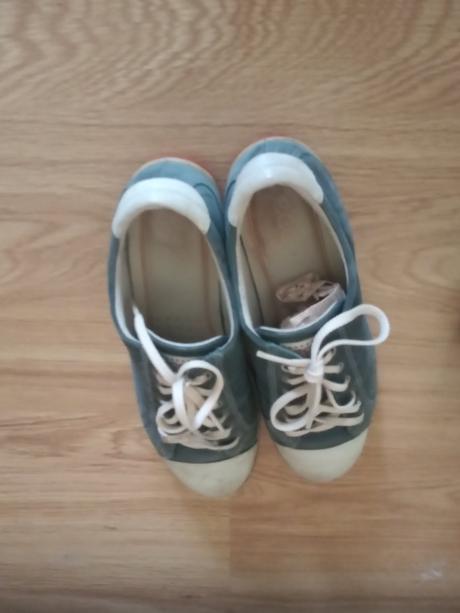 Platenky rebel super stav a topánky ecco veľ 37, 37