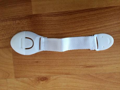 Detské poistky na šuflíky, skrinky a do dverí, 