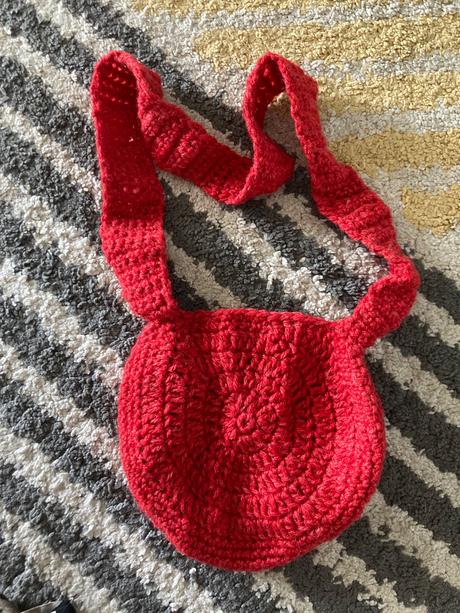 Pletená kabelka, 