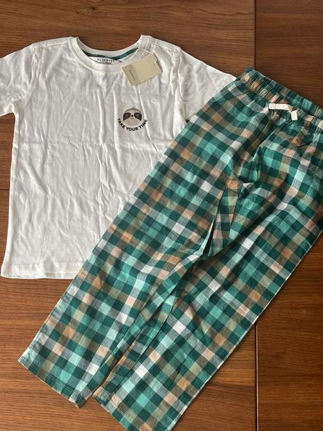 Pyžamko, reserved,122