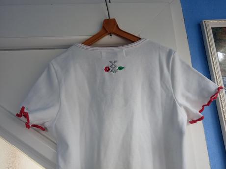 Pekné tričko - blúzka, 152