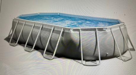 Nadzemný bazén so schodíkmi, 