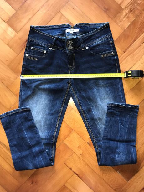 Tmavomodré rifle / jeansy, m