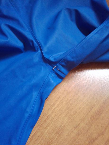 Nohavice do dažďa, lupilu,98