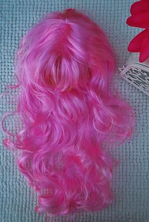 Ružová parochňa sofi - vlnité dlhé vlasy,