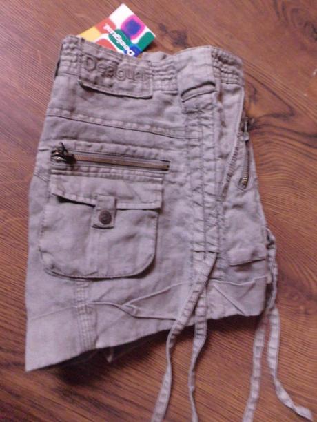 Super šortky, desigual,xs