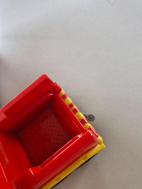 Autobus požiarnik sam, 