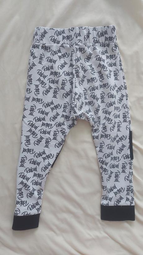 Tepláky, rebel kids,98