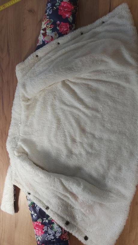 Zimna bundicka velk.98, 98