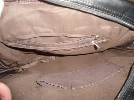 Cierna crossbody taska, 