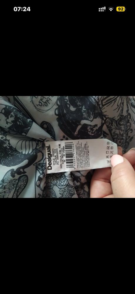 Desigual bunda, desigual,m