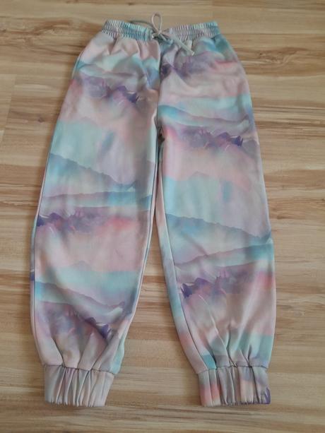 Tepláky, reserved,134