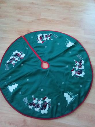 Podložka pod stromček,