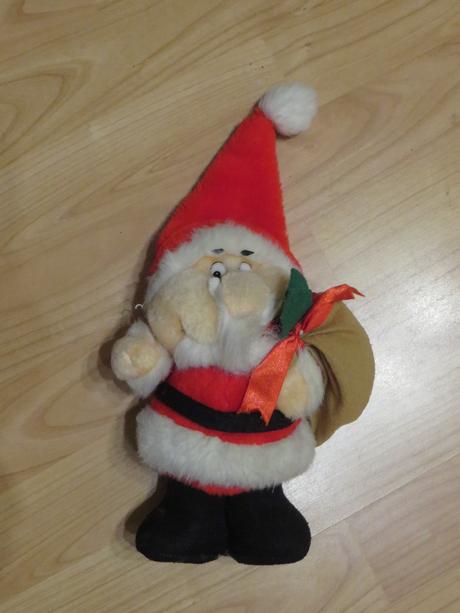 Plyšový mikuláš - výška 22 cm,