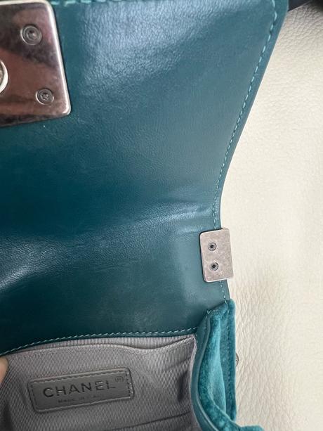 Chanel boy bag small,