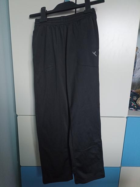 Tepláky, decathlon,140