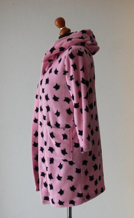 Krásny dievčenský župan s mačičkami, sinsay,134