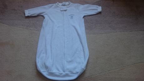 Spaci vak s dlhymi rukavmi,