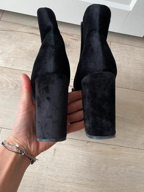 Členkové čižmy, 39