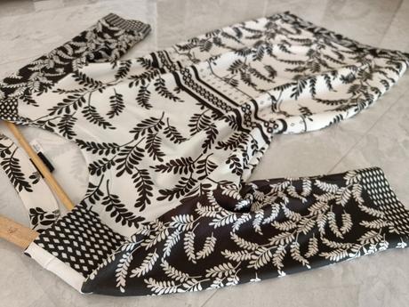 Vzorované šaty zn. laura kent, 40