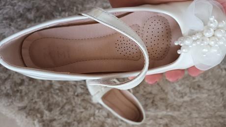 Elegantné biele topánočky, 35