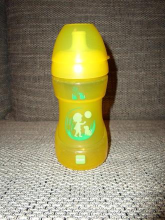 Sportova flaska mam, 